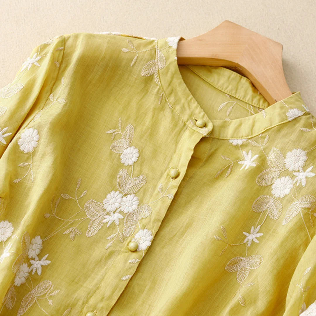 Léa™ | Blouse brodée