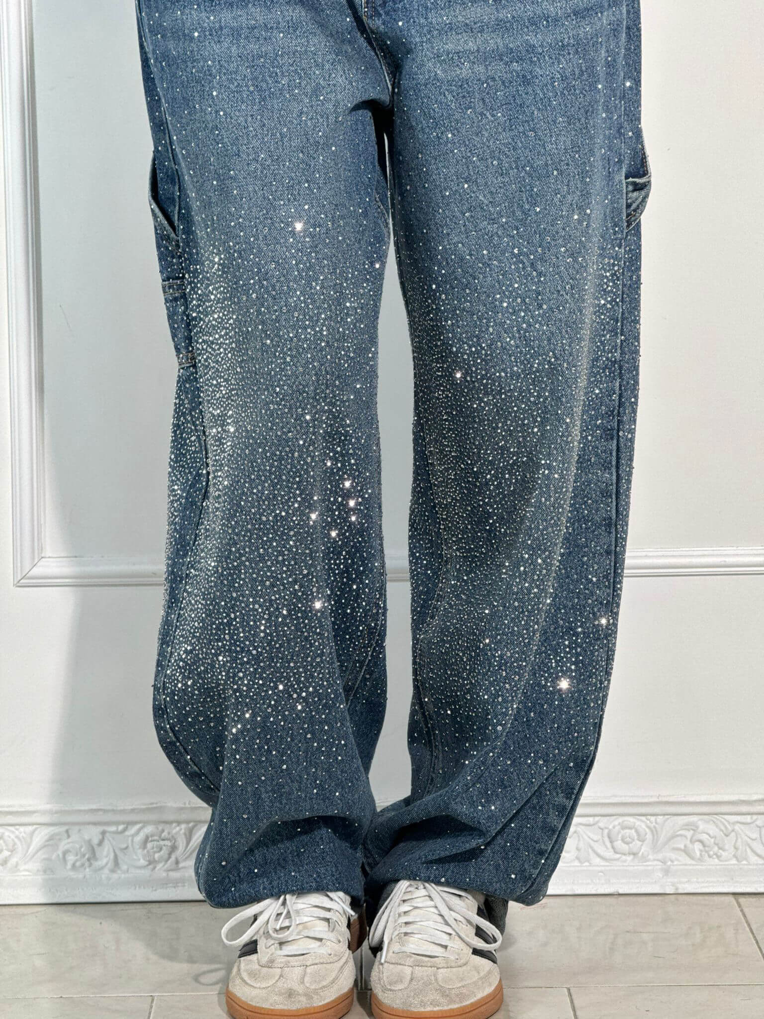 Isabelle | Pantalon taille haute à jambes larges et poches à boutons