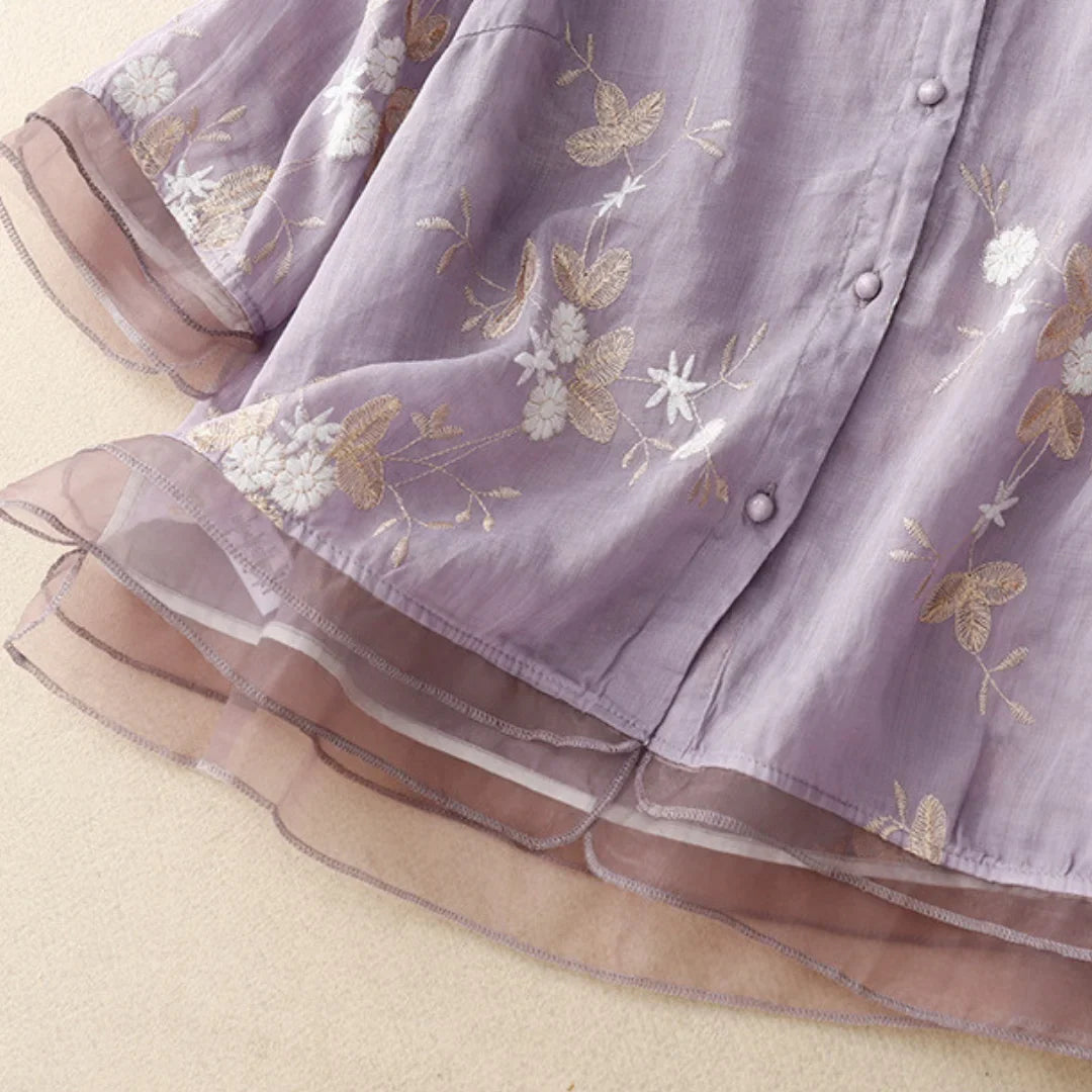 Léa™ | Blouse brodée