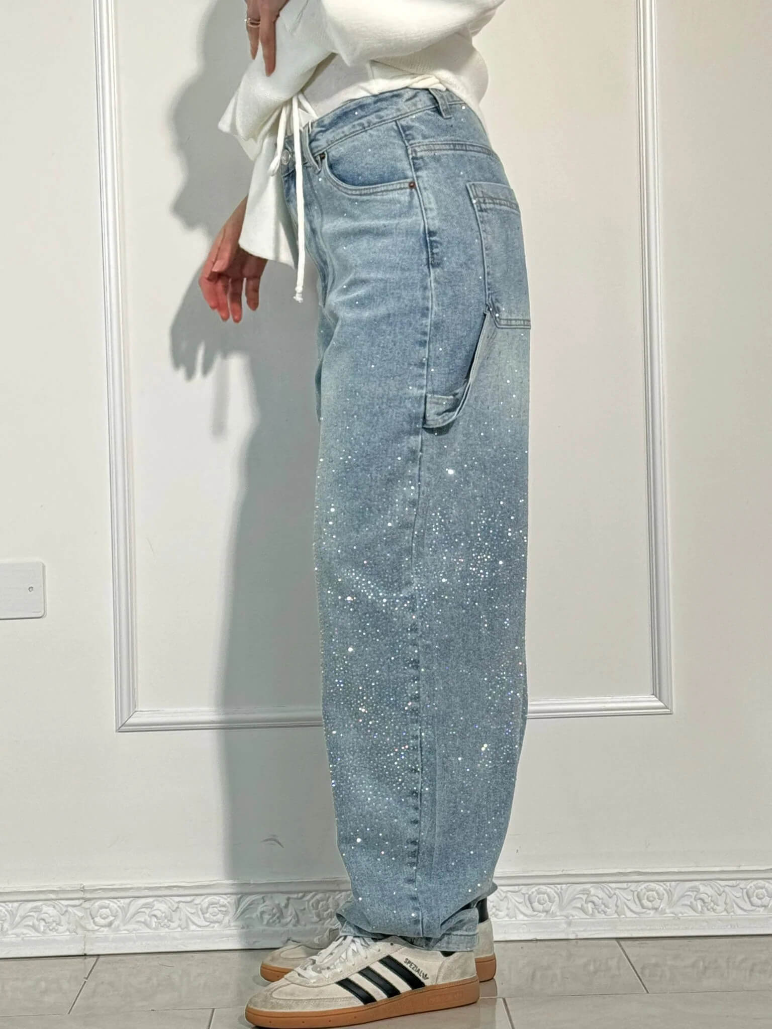 Isabelle | Pantalon taille haute à jambes larges et poches à boutons