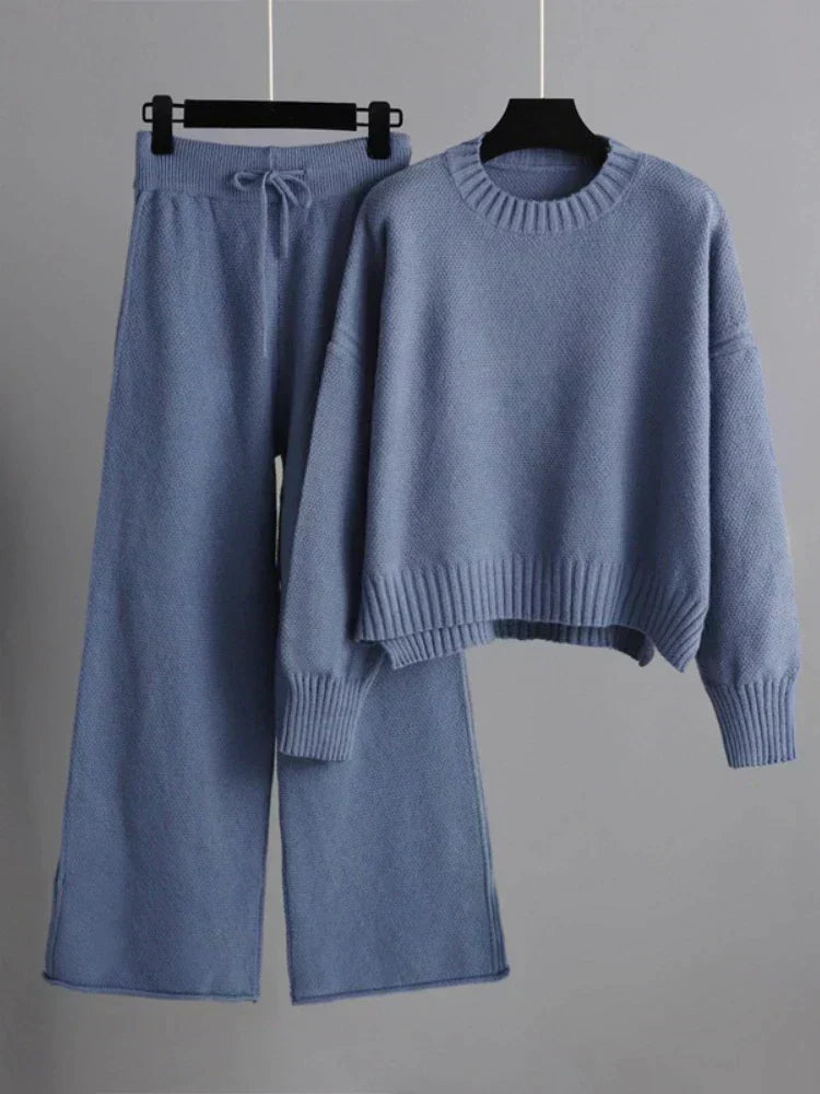 Léa™ | Elegant Knit Duo